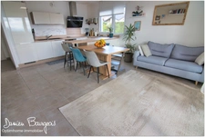 Appartement T3 récent avec terrasse, 2 places de parking intérieures, 1 cave et vue Mont-Blanc