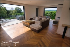 Maison individuelle avec appartement indépendant sur une parcelle de près de 1100 m2 