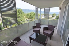 T3 avec terrasse, vue sur le Jura et garage
