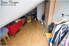 T2 en duplex au dernier étage avec balcon et 2 places de stationnement