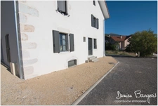 Maison mitoyenne brute avec fort potentiel d'environ 84 m² (110 m2 sol)