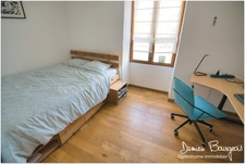 Magnifique maison de village rénovée T5 de 149 m² avec extérieur et vue sur les Alpes