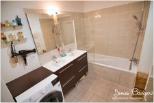 T4 89 m² – Dernier étage, balcon et place privative