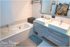 Appartement T3 situé en rez-de-jardin au calme avec grand garage de 37 m2 et 1 place de parking extérieure