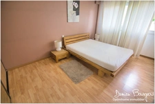 APPARTEMENT DE 79 m² EN REZ-DE-CHAUSSÉE AVEC PLACE DE PARKING INTÉRIEURE