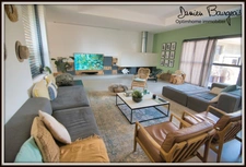 Propriété d’exception d'architecte avec piscine de 365 m² avec 2 studios indépendants