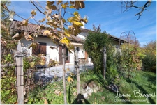 ? Très belle maison individuelle sur les hauteurs de Thoiry avec 680 m2 de parcelle
