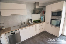 Maison de 153 m² (293 m² utiles)  sur 1150 m² de terrain avec piscine et pool house