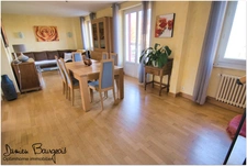 Magnifique duplex T4 de 96 m2 (173 m2 sol) avec garage, cave