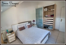 Appartement attique T4 de 119 m2 avec terrasse et garage double