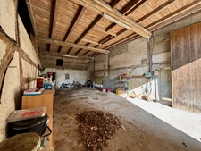 Maison à PIERRE-DE-BRESSE – 3 chambres – 180 m2 – Terrain : 5’287 m2