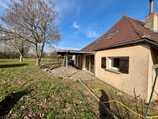 Maison à PIERRE-DE-BRESSE – 3 chambres – 180 m2 – Terrain : 5’287 m2