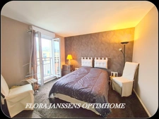 Appartement avec terrasse en duplex au calme, parking