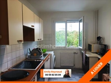 A louer appartement T3 2 chambres 70m2 620€ CC