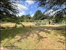 Jolie maison avec beau jardin  à TARNAC (19)