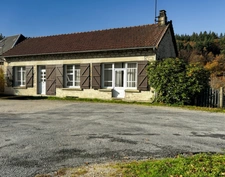 Maison de 9 pièces à ROYERE DE VASSIVIERE (23)