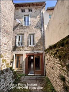 Maison de ville habitable de suite de 10 pièces BOURGANEUF (23)