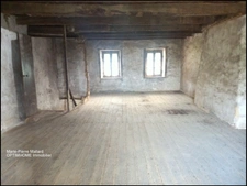 Maison mitoyenne de village à rénover 28 500 € !!!