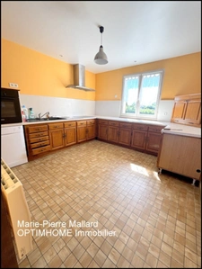 Maison de famille avec 6 pièces à THAURON (23)