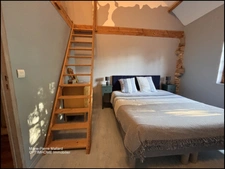 Maison familiale typique creusoise de 9 pièces à BLESSAC (23)