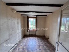 Ensemble immobilier à rénover à SAINT DIZIER LEYRENNE (23)