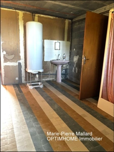 Maison de famille avec 6 pièces à THAURON (23)