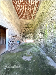 Maison de 9 pièces à ROYERE DE VASSIVIERE (23)