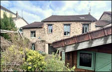Maison familiale de 7 pièces à BOURGANEUF (23)