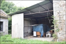 Maison mitoyenne + petite maison avec terrains et hangar à 15 mn de Guéret