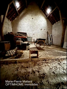Maison de famille à rénover à Saint-Amand, à cinq minutes d'Aubusson
