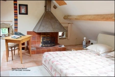 Maison de famille à la campagne, 6 pièces à SAINT PIERRE BELLEVUE (23) avec un jardin
