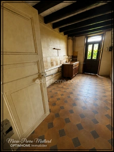 Ensemble immobilier à rénover à SAINT DIZIER LEYRENNE (23)