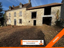 Maison de famille à rénover à Saint-Amand, à cinq minutes d'Aubusson
