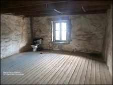 Maison mitoyenne de village à rénover 28 500 € !!!