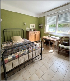 Jolie maison avec beau jardin  à TARNAC (19)