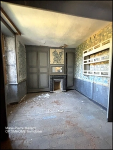 Belle maison en pierres de pays avec nombreuses dépendance à MONTBOUCHER (23)