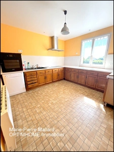 Maison de famille avec 6 pièces à THAURON (23)