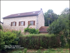 Maison à deux pas du lac de Lavaud Gelade à 10 mn de Royère de Vassivière