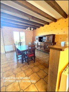 Maison de famille avec 6 pièces à THAURON (23)