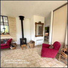 Jolie maison avec beau jardin  à TARNAC (19)