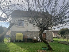 Maison de 4 chambres à PEYRAT LE CHATEAU (87)
