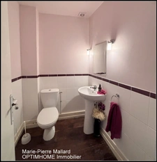 Maison de ville habitable de suite de 10 pièces BOURGANEUF (23)