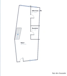 Maison de ville habitable de suite de 10 pièces BOURGANEUF (23)