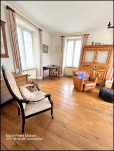 Maison de 9 pièces à ROYERE DE VASSIVIERE (23)