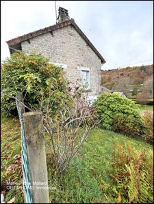 Maison de 9 pièces à ROYERE DE VASSIVIERE (23)