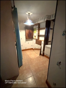 Maison familiale de 7 pièces à BOURGANEUF (23)