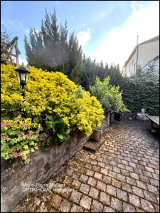 Maison familiale de 7 pièces à BOURGANEUF (23)
