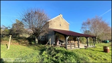Maison de famille ou gîtes, tables d'hôtes de 10 pièces à Vallières (23)