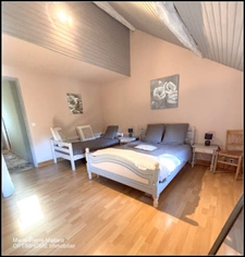 Maison familiale typique creusoise de 9 pièces à BLESSAC (23)