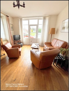Maison de 9 pièces à ROYERE DE VASSIVIERE (23)